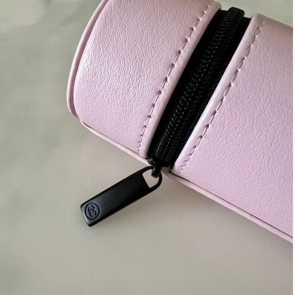 CHANEL Black Makeup Brush Trio with Case